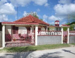 Casa para el alojamiento en Playa Larga